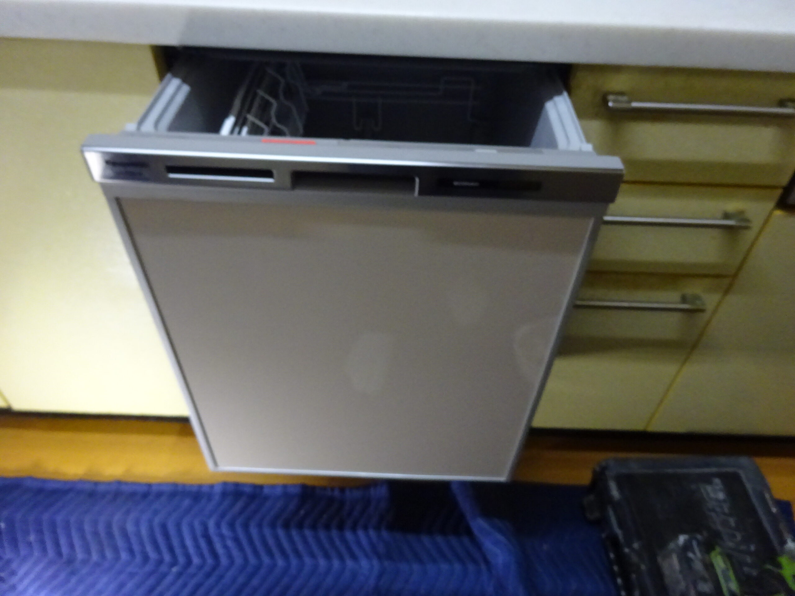 パナソニック　ビルトイン食洗器交換工事　　　　　　　NP-45MD9S　豊橋市多米東町２　I様邸　　　　　　　　　システムキッチンビルトイン食洗器交換工事